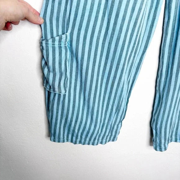 Urban Outfitters Alexandra Blue Green Striped Linen Cargo Pants Size Small - Picture 12 of 13